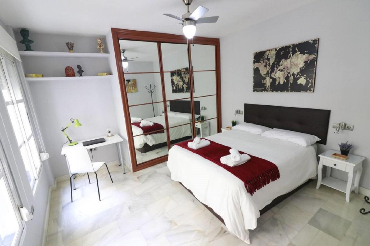 Apartamento Cristo De Burgos - Kainga Homes Севиля Екстериор снимка