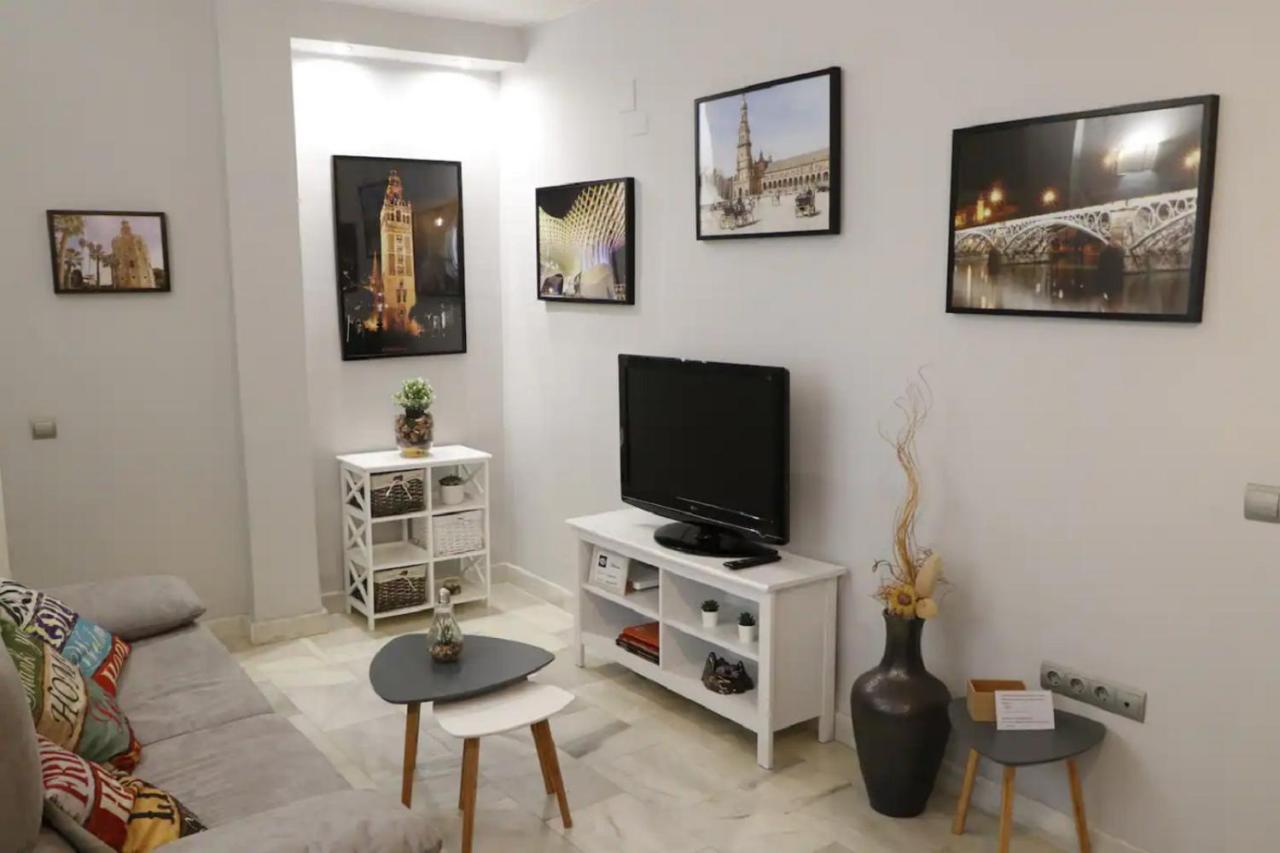 Apartamento Cristo De Burgos - Kainga Homes Севиля Екстериор снимка