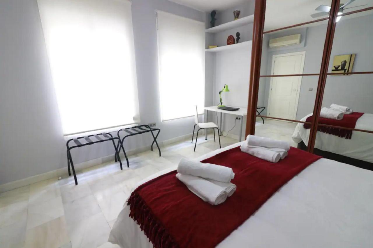 Apartamento Cristo De Burgos - Kainga Homes Севиля Екстериор снимка