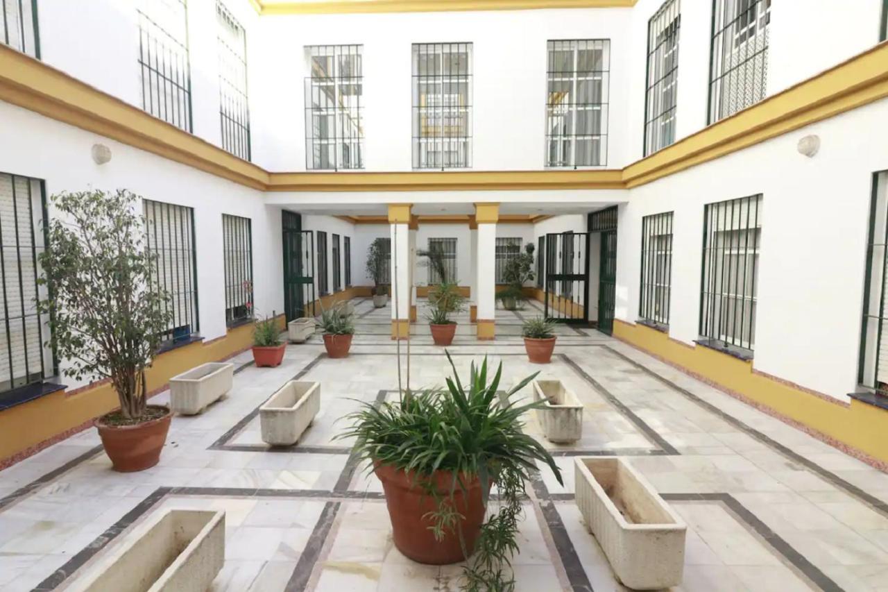 Apartamento Cristo De Burgos - Kainga Homes Севиля Екстериор снимка
